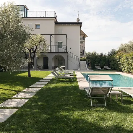 Maison Bellini 4 Apartman Toscolano Maderno